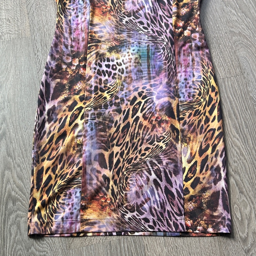 Animal Print Sleeveless Bodycon Dress - Picture 4 of 11
